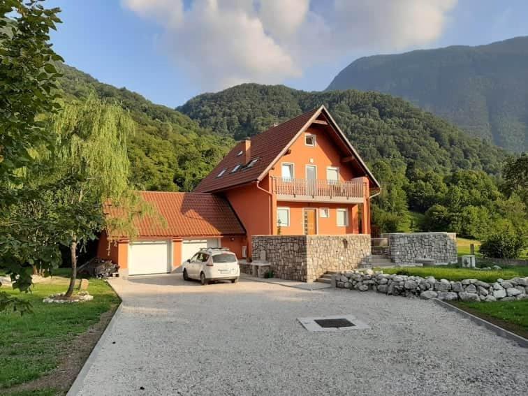 Pocitniska Hisa Nad Soco Villa Bovec Buitenkant foto